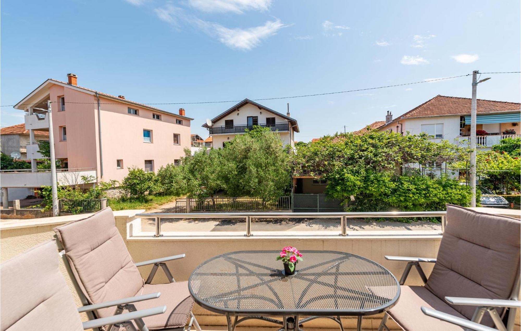 Lovely In With Wifi Apartment